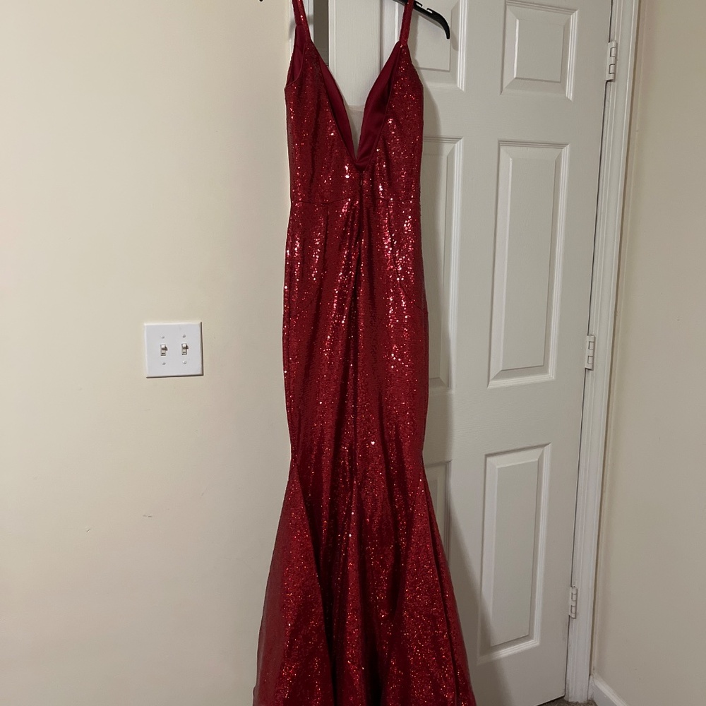 Prom dress - Picture 3 of 5